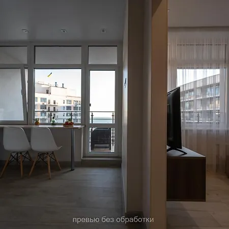 Apartman простора в аркадії, велике двоспальне ліжко, 5 хвилин до моря Fainorent Odessza